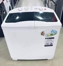 MACHINE A LAVER PLASTIQUE 12KG IWS128F1GOLD